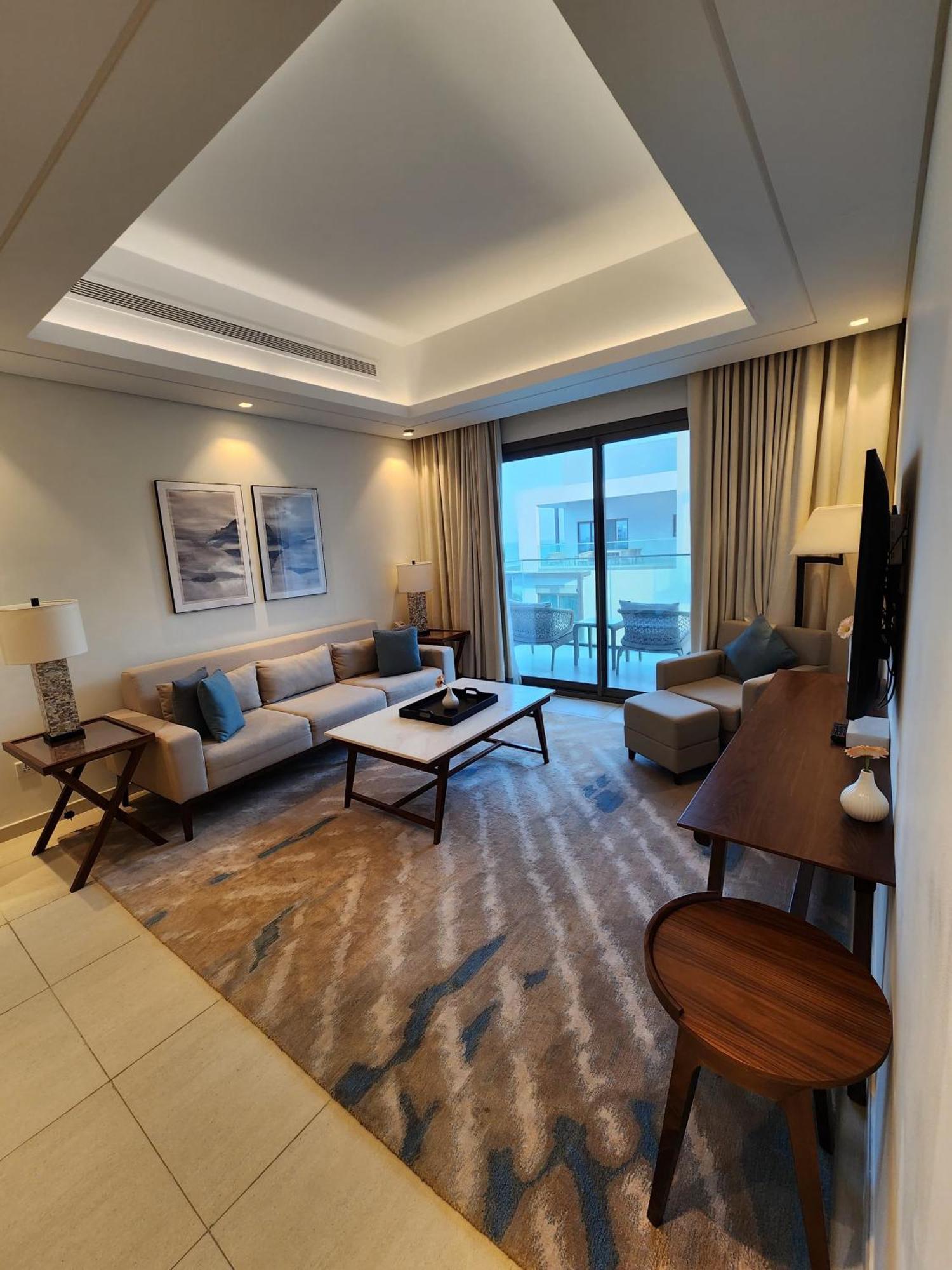 Solo Realtyhh - Address Fujairah Apartment Sharm