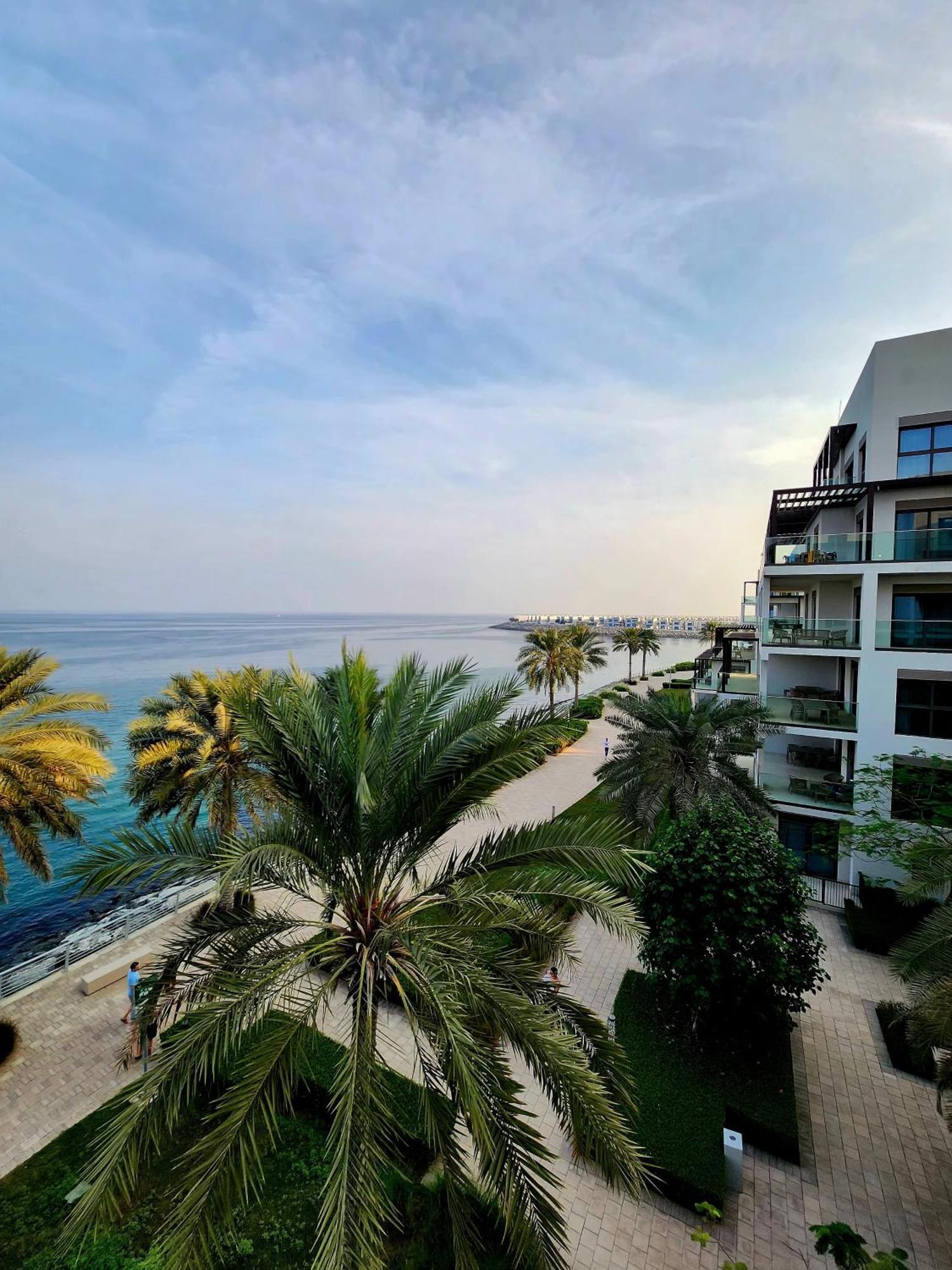 Solo Realtyhh - Address Fujairah Apartment *
