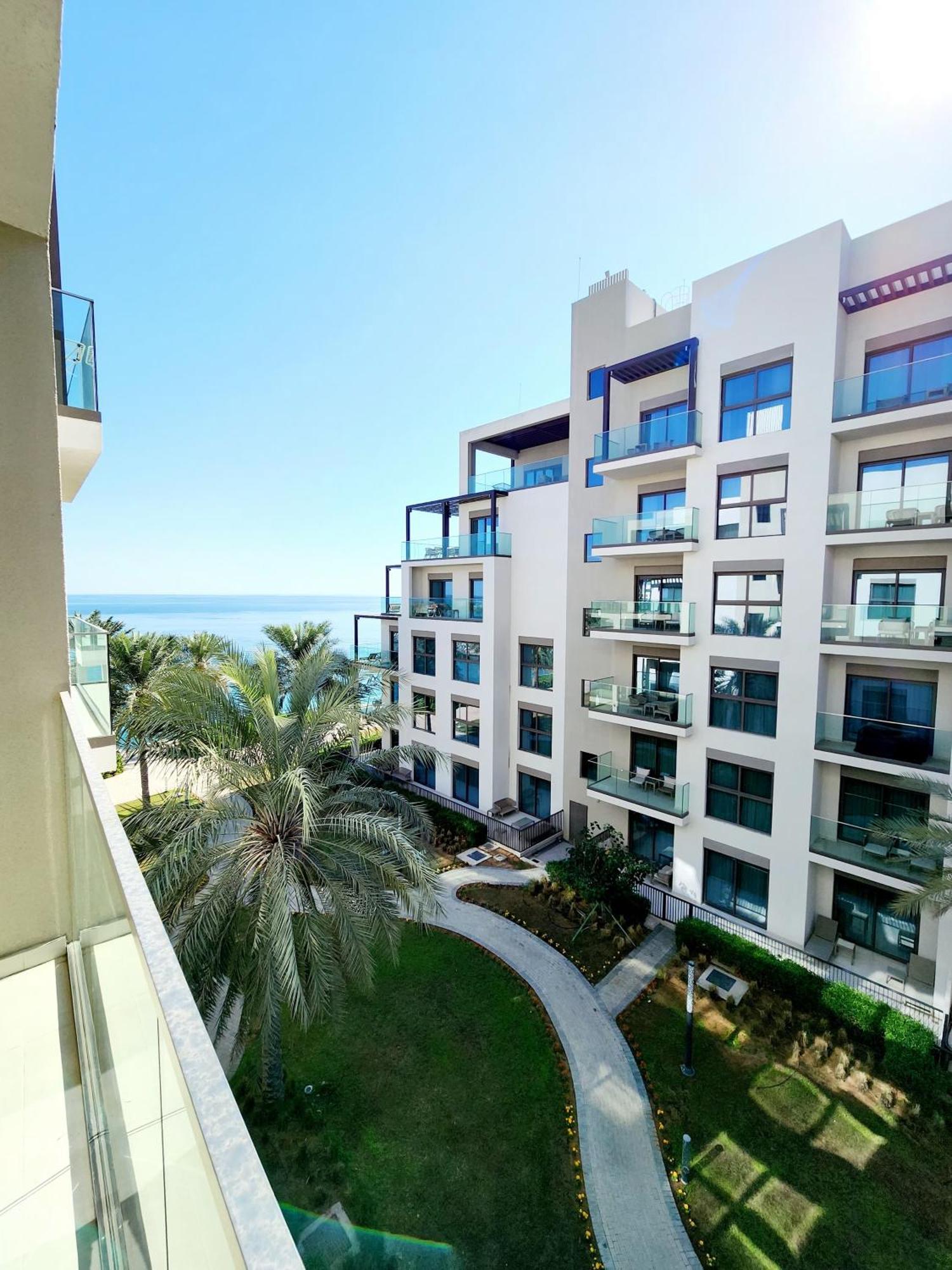 Solo Realtyhh - Address Fujairah * Sharm