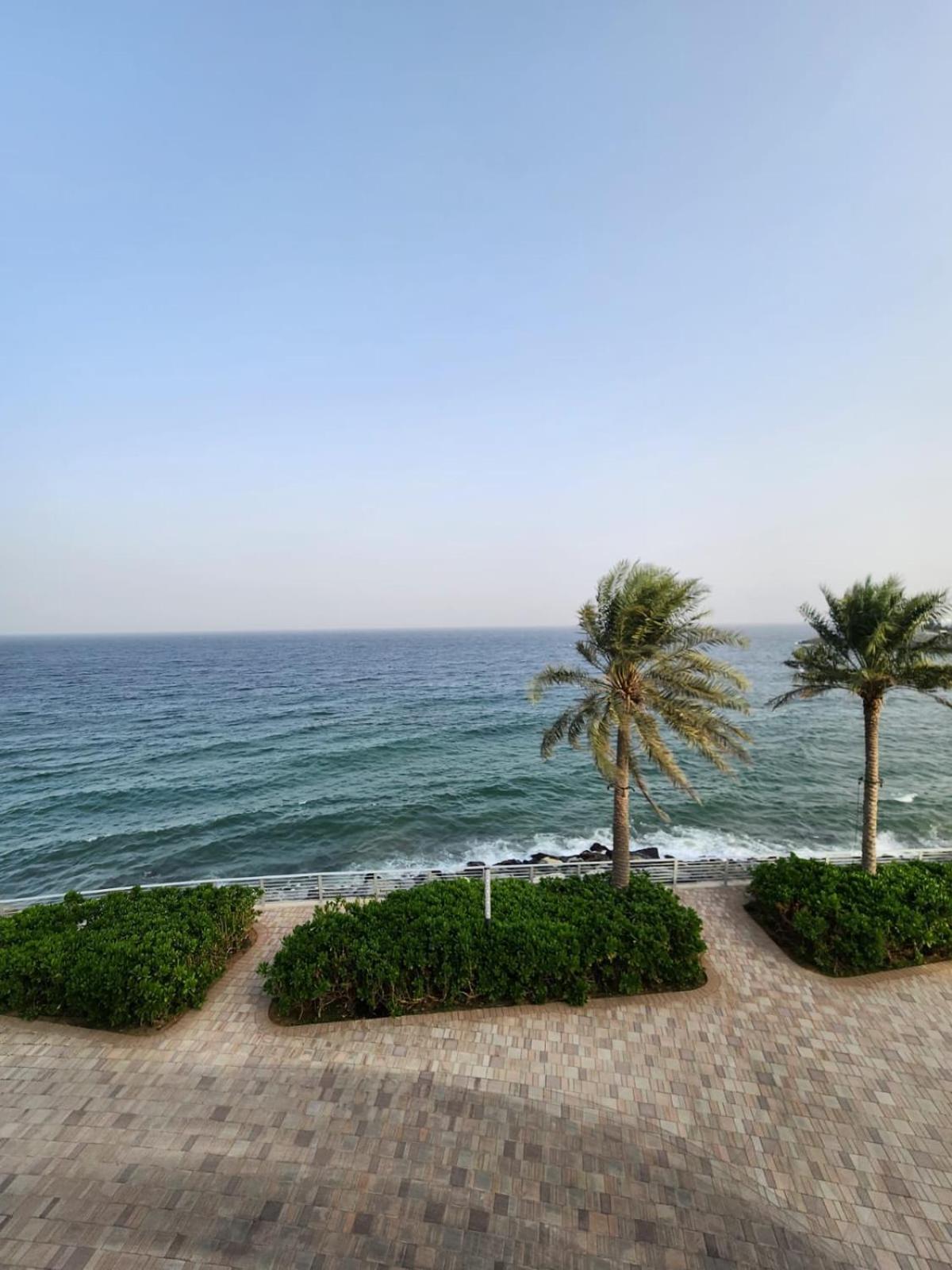 Solo Realtyhh - Address Fujairah Apartment