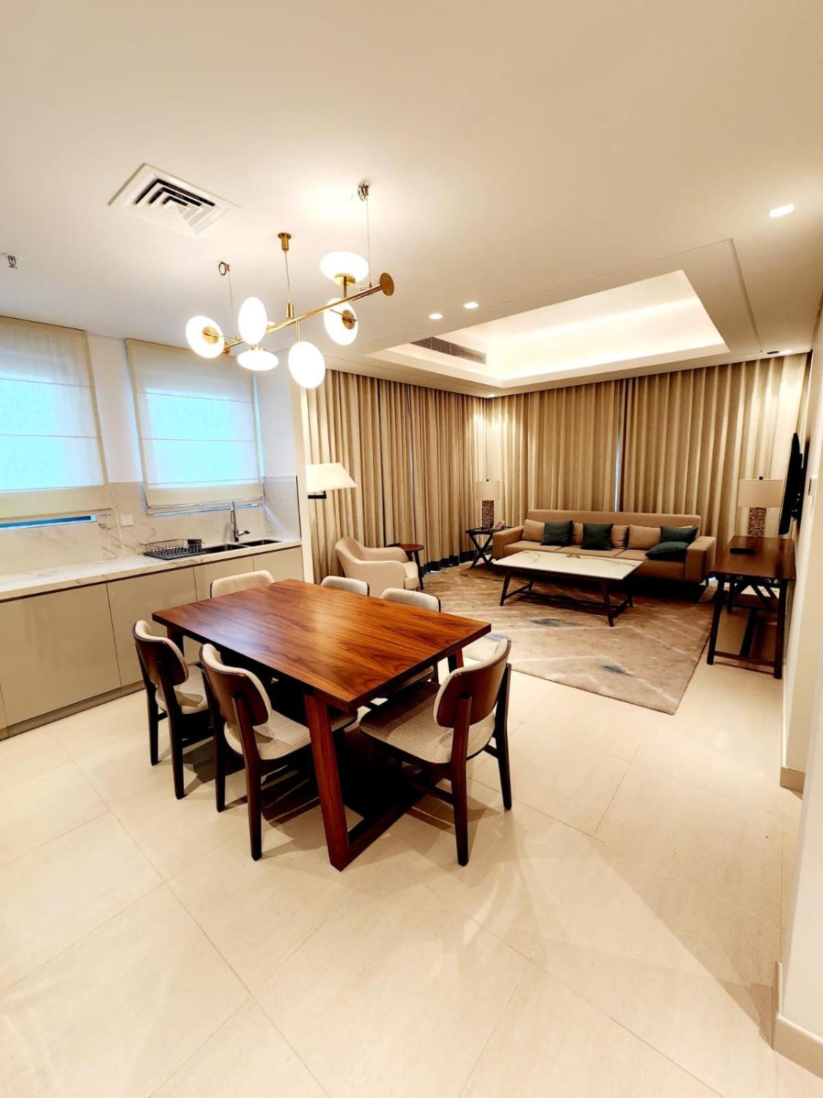 Solo Realtyhh - Address Fujairah Apartment *