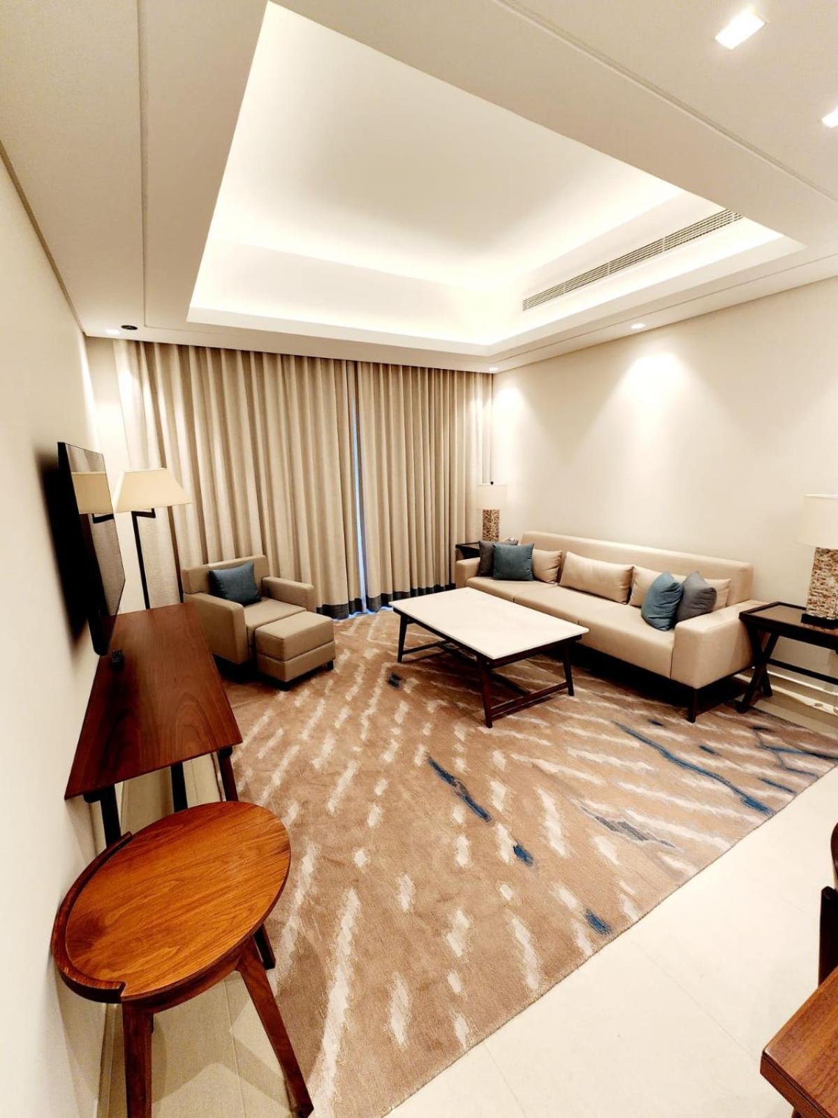 Solo Realtyhh - Address Fujairah Apartment *